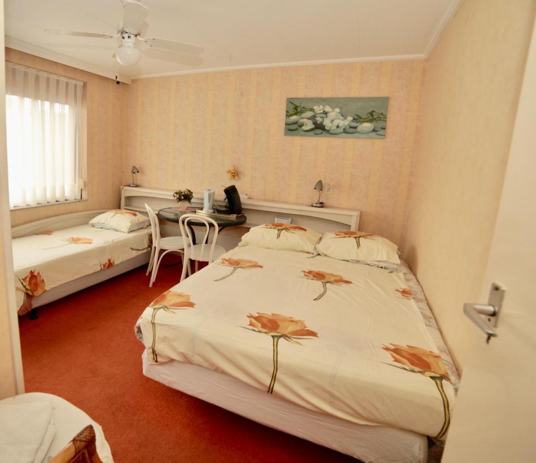 フォーレンダム Kuipers Bed Bed & Breakfast エクステリア 写真