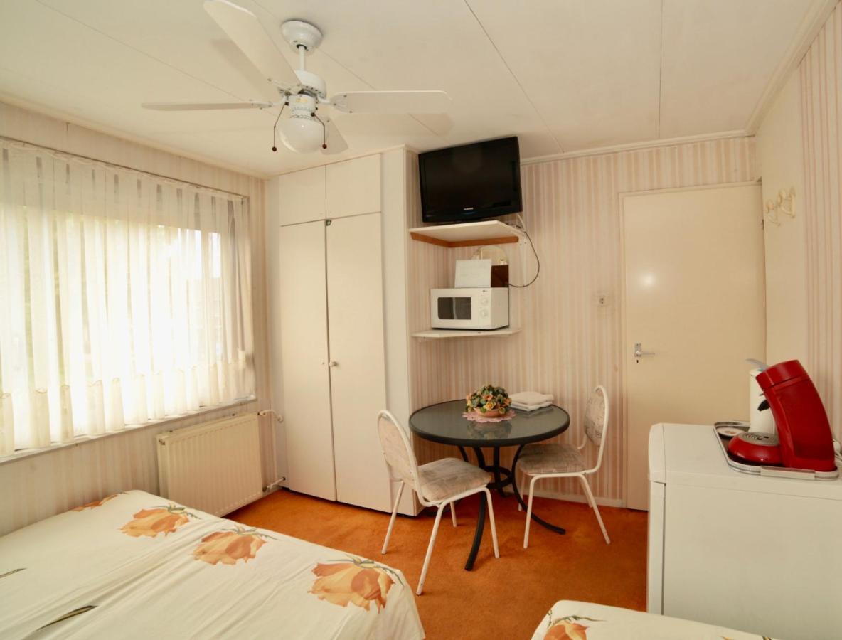 フォーレンダム Kuipers Bed Bed & Breakfast エクステリア 写真